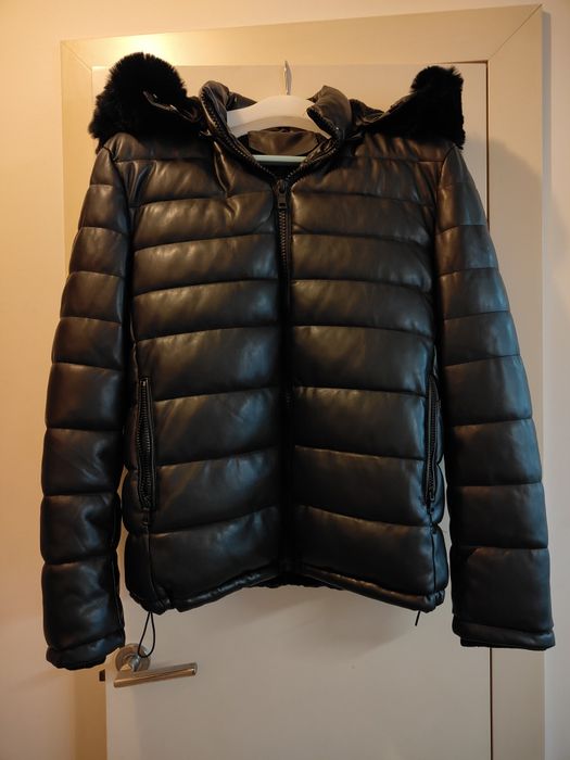 Męska kurtka zimowa z odpinanym kapturem