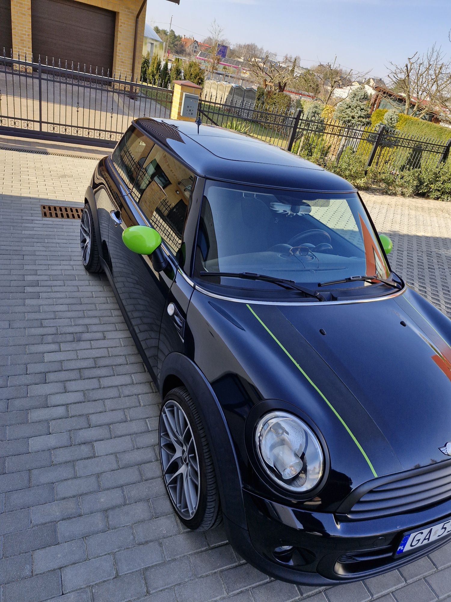 Piękny MINI Cooper Orginal / Pełen raport !!!