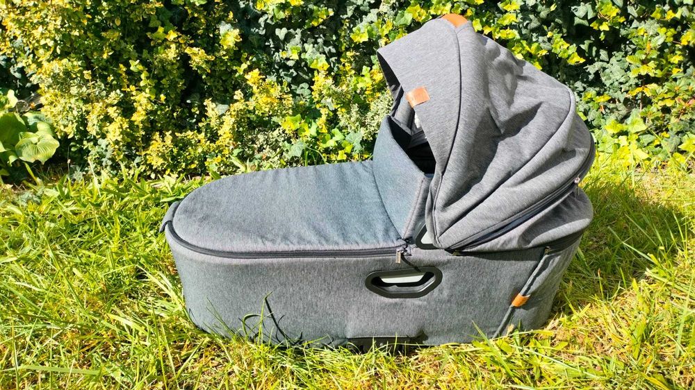 Wózek Jedo Tamel (gondola+ spacerówka)