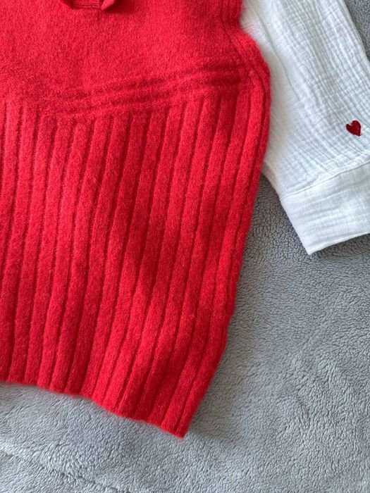 Червона безрукавка Zara Розмір S