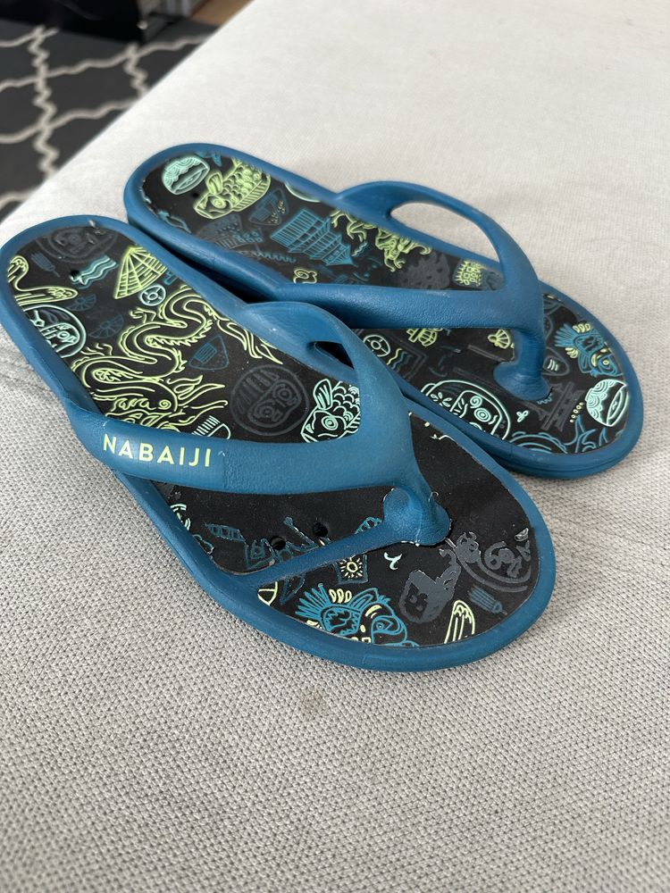 Klapki/japonki na basen/na plażę 35/36 Nabaiji Decathlon