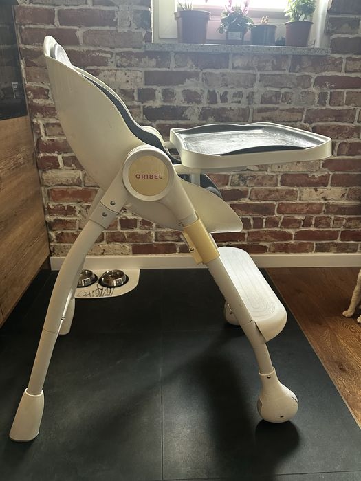 Super wygodne krzeselko do karmienia Oribel