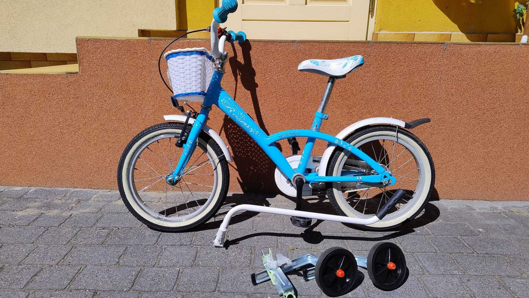 Rowerek dziecięcy Roses z dodatkowymi akcesoriami