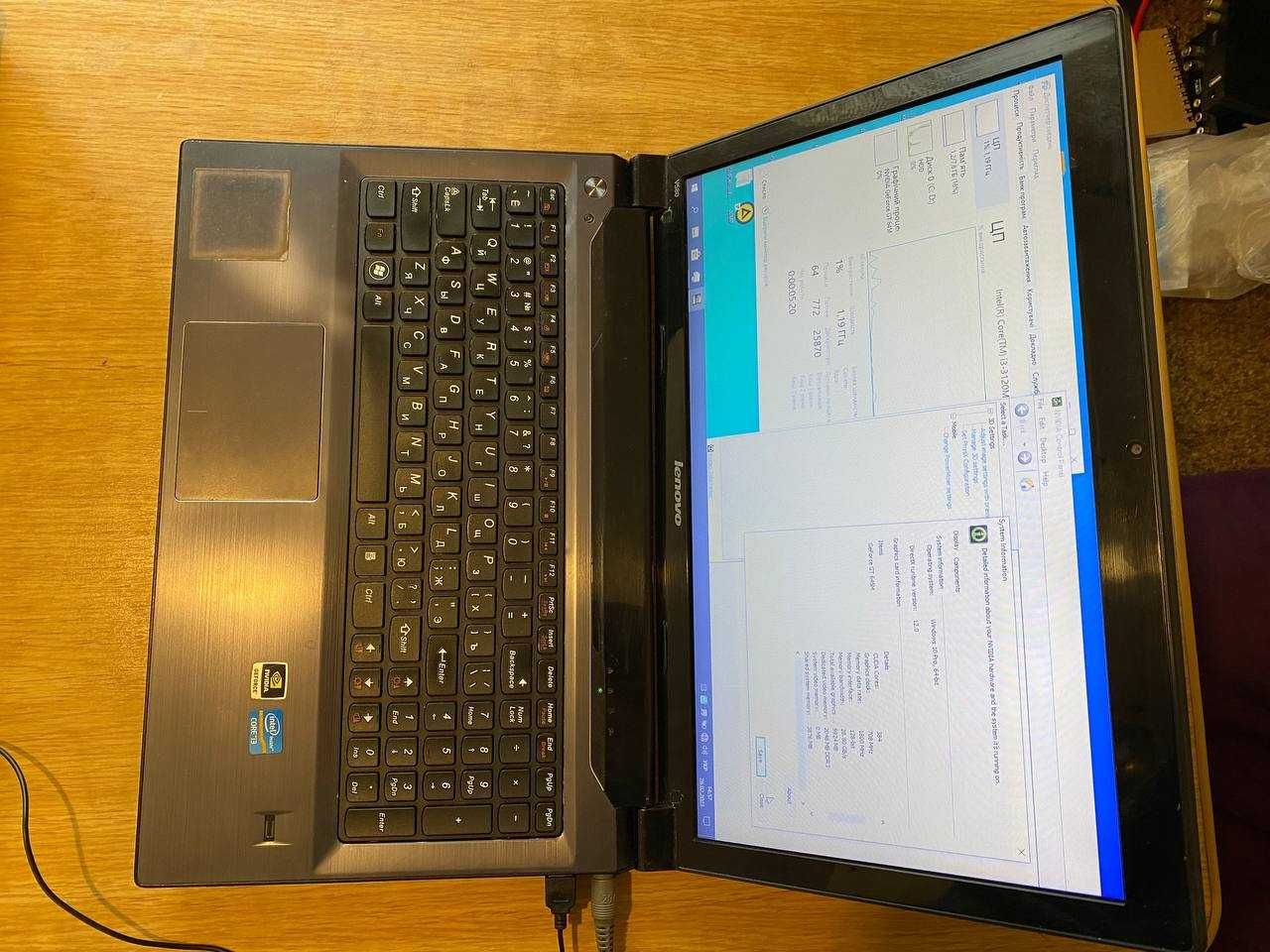 Lenovo v580 i3 процесор 4 ядра Nvidia GeForce GT