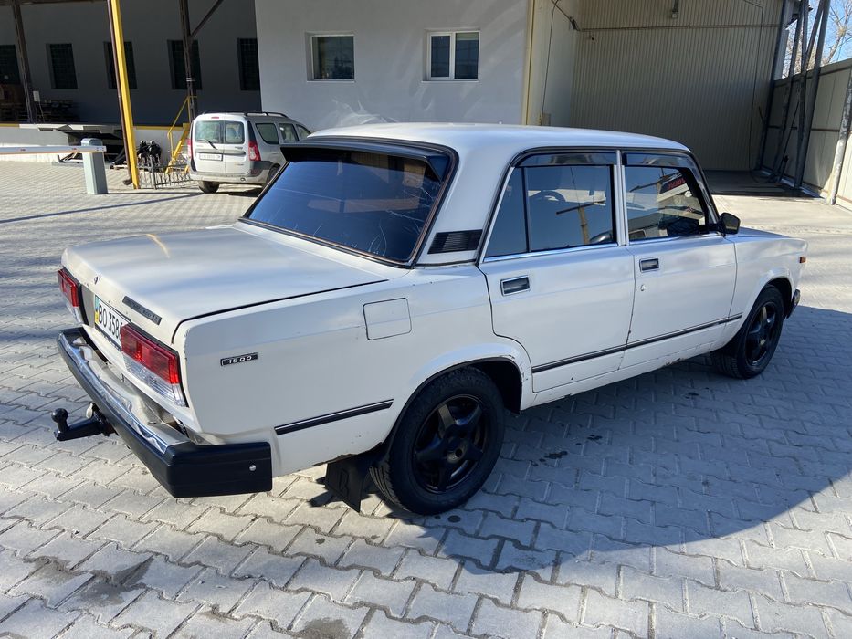 Продам ВАЗ 2107 1.5 бензин