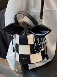 Крута дизайнерська жіноча сумка. Сумочка з кролячими вушками.