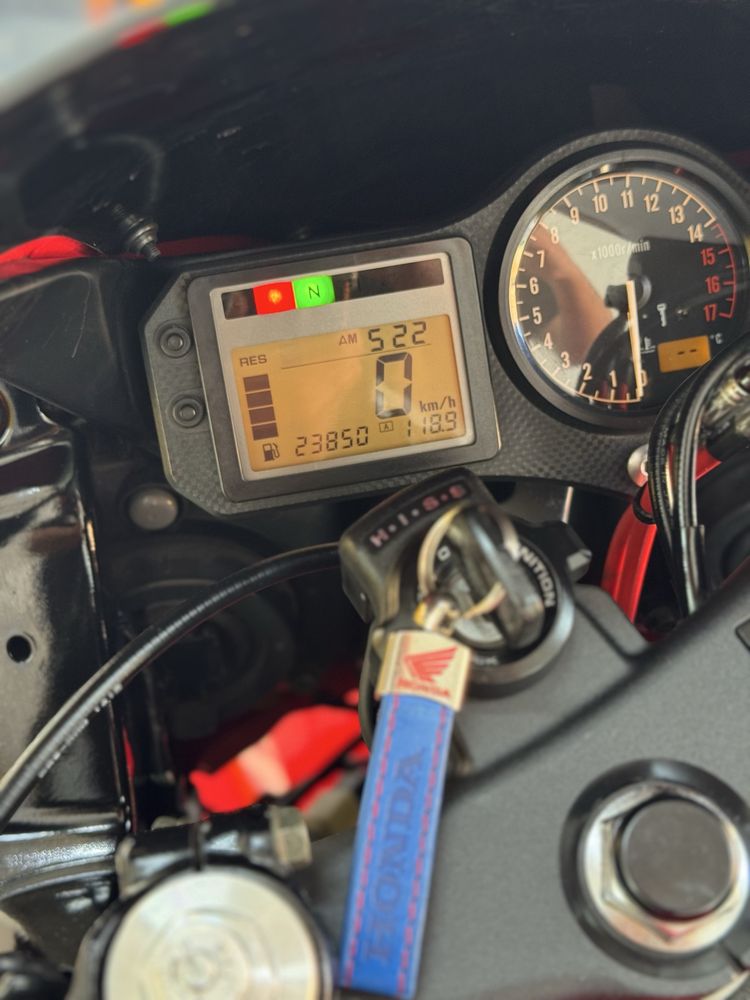 Honda cbr 600 f4i