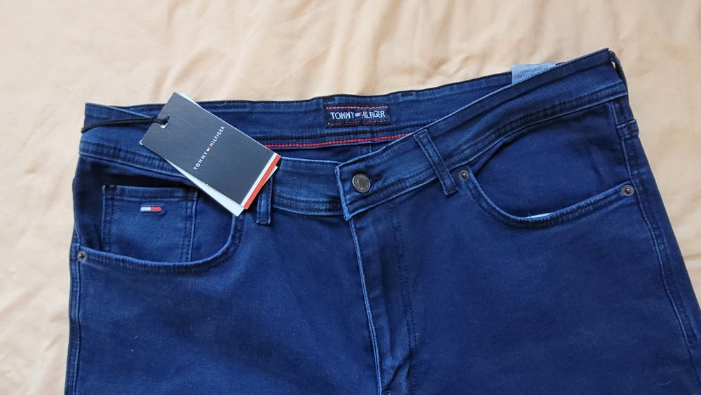 Spodnie męskie Tommy Hilfiger Nowe