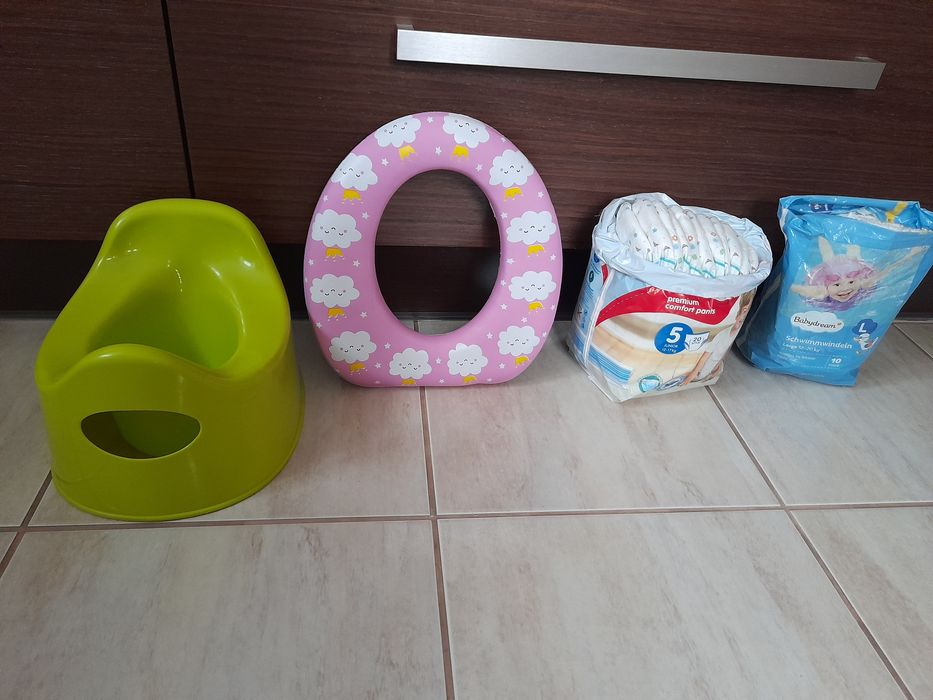 Nocnik ikea + nakładka na wc gratis pieluszki pants i do plywania