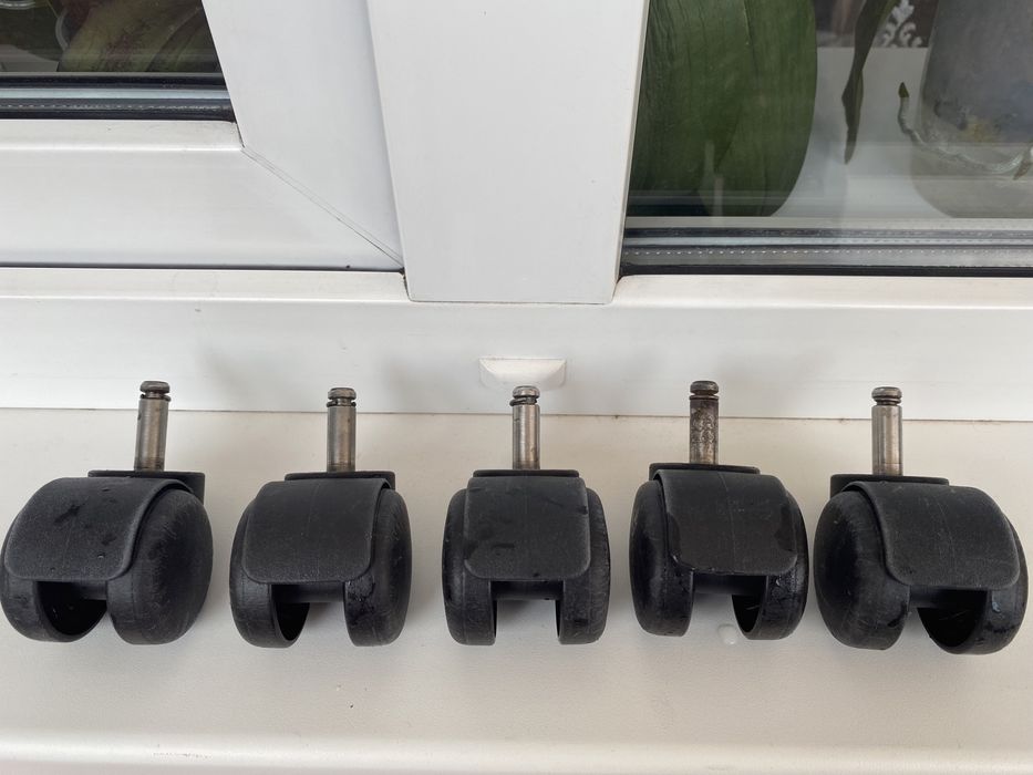 Колесики для офисного стула/запчасти к офисному стулу