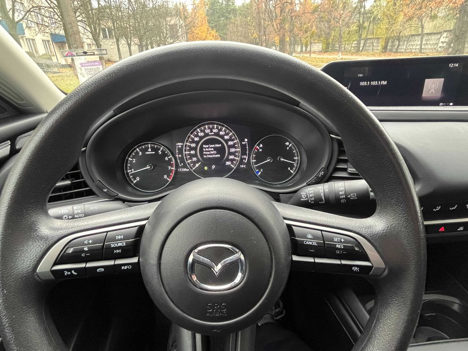 Продам 20
Mazda CX-30 2024