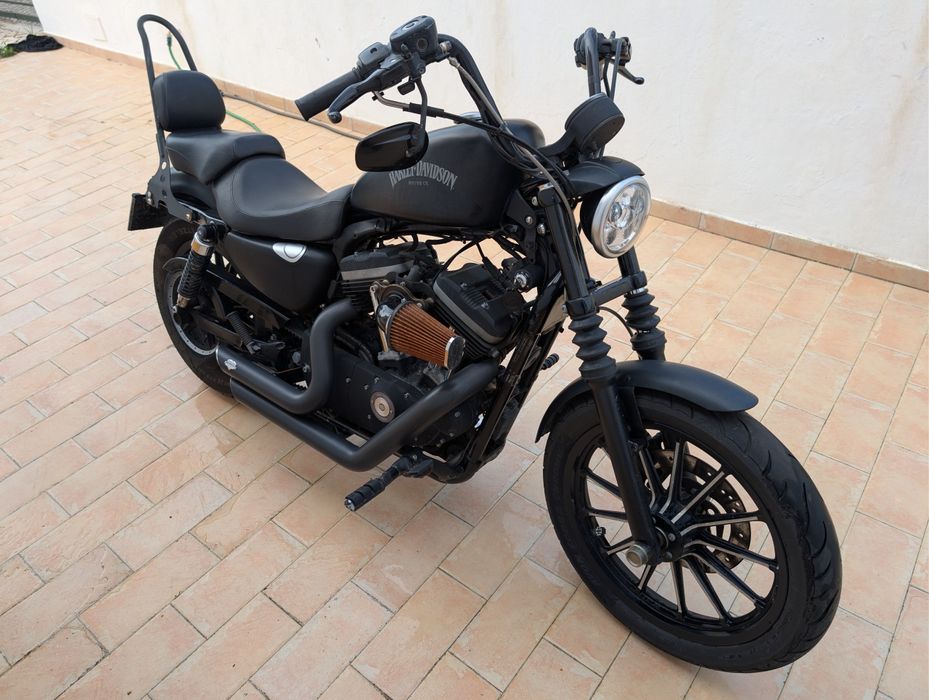 Harley Davidson XL 883N Iron - 2012