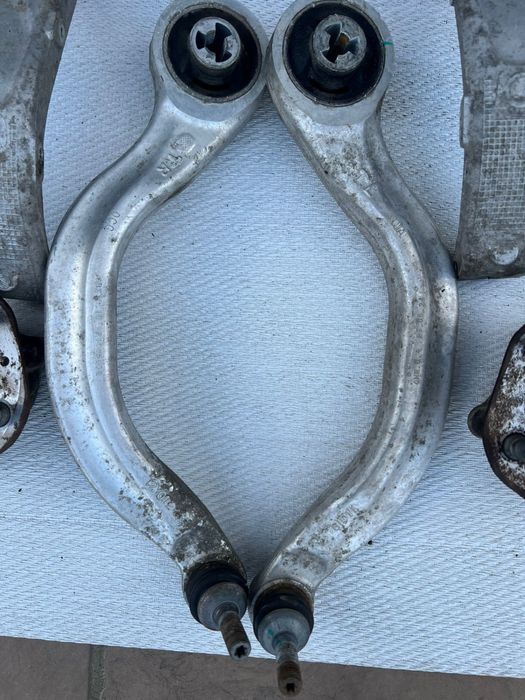 Запчастини ходової Tesla model 3 Y амортизатори ричаги цапфа важіль