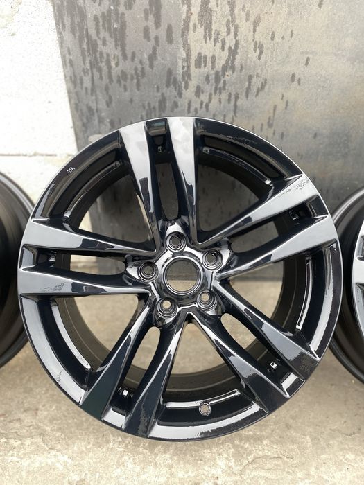 Продам комплект оригінальних дисків 5 114,3 18 R18