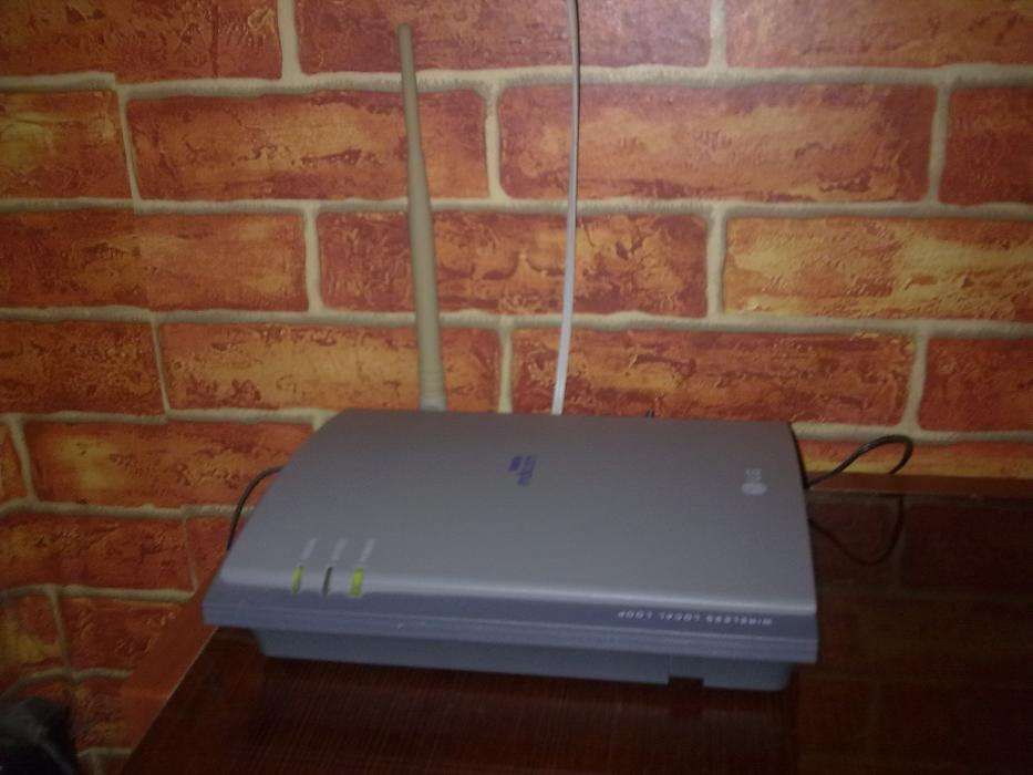 Продам cтационарный безпроводнсй телефон СDMA NEWTON