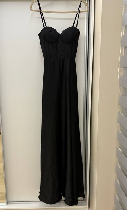 Sukienka na studniówkę