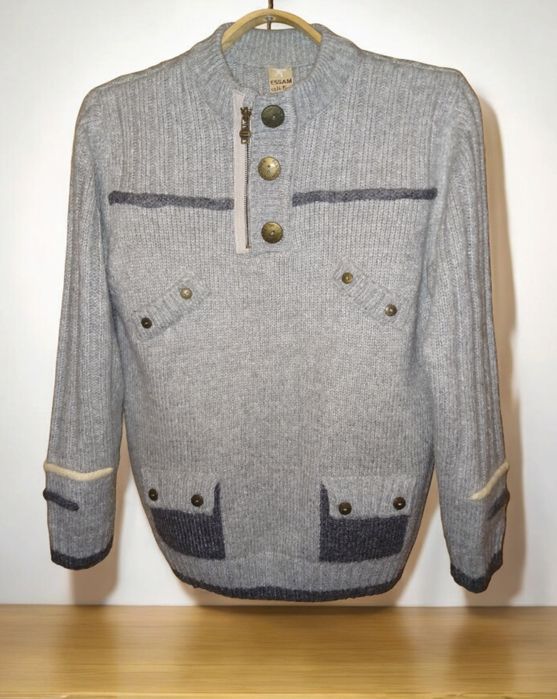 Свитер шерстяной Essam (размер 44/46/S длина 68 см) Турция