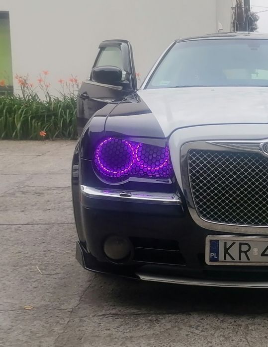 Chrysler 300c 2008 polift Srt8 6.1 LPG prins polski salon felgi 22 cal