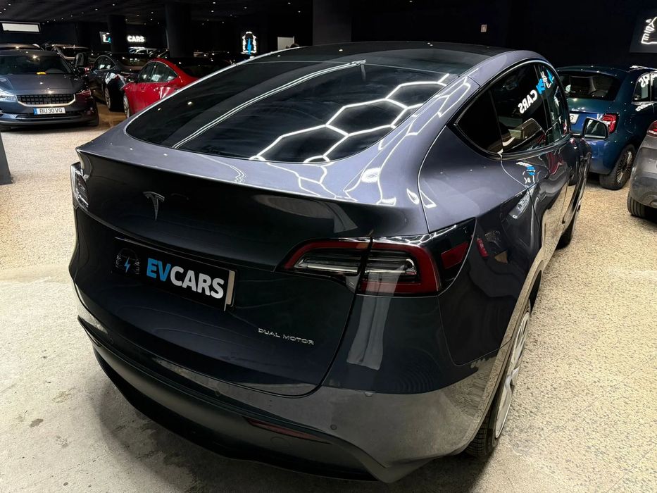 Tesla Model Y Performance Tração Integral