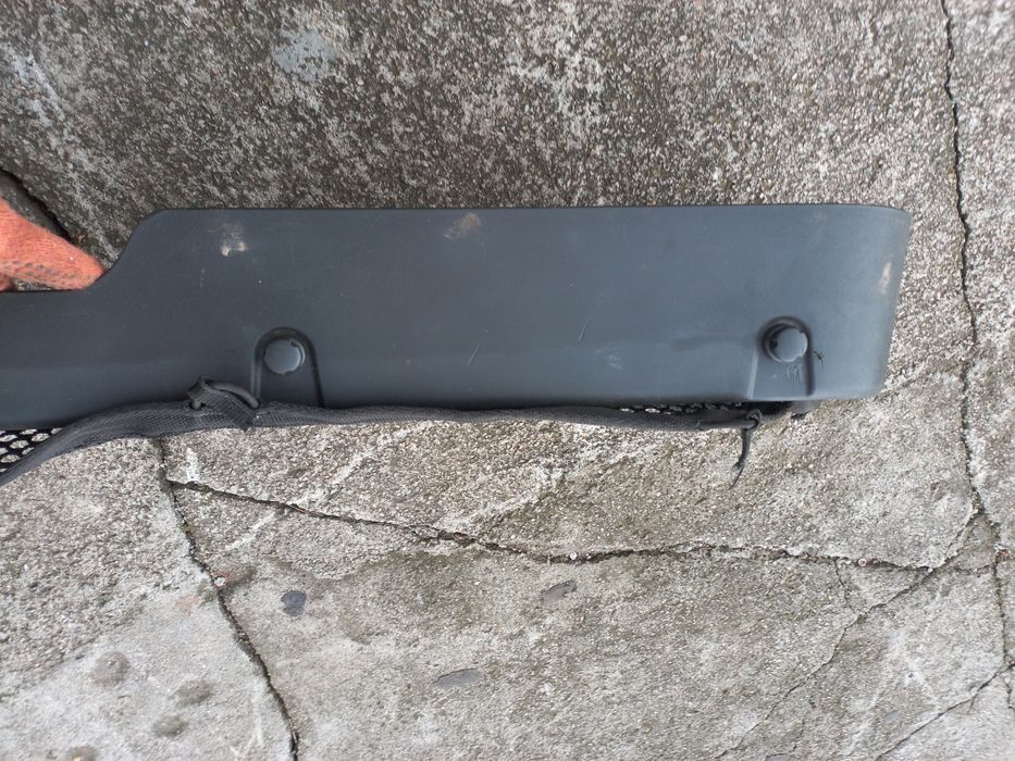 Бардачок задний по сиденье ниссан навара д40 Nissan Navara D40