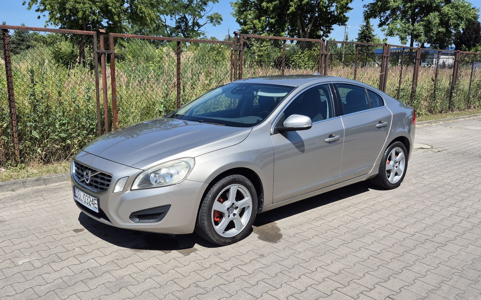 Volvo s60 2.0d klima navi alu hak
