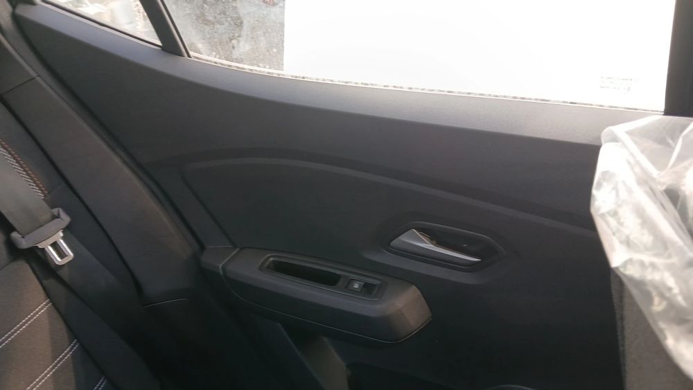 Elevador vidros trás esquerdo DACIA Sandero III