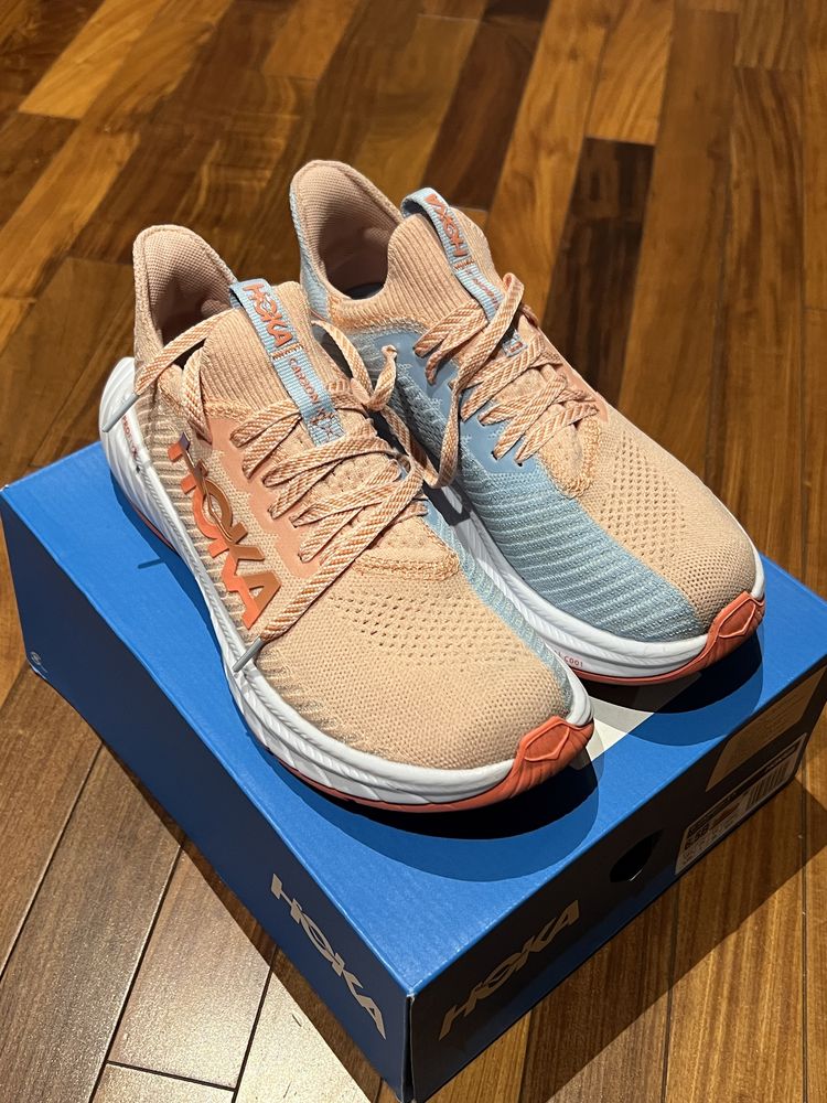 Hoka One One Carbon X3