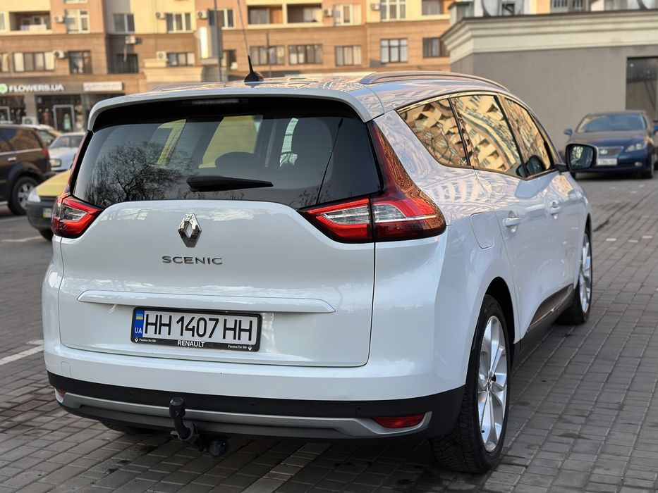 Renault Grand Scenic 2017