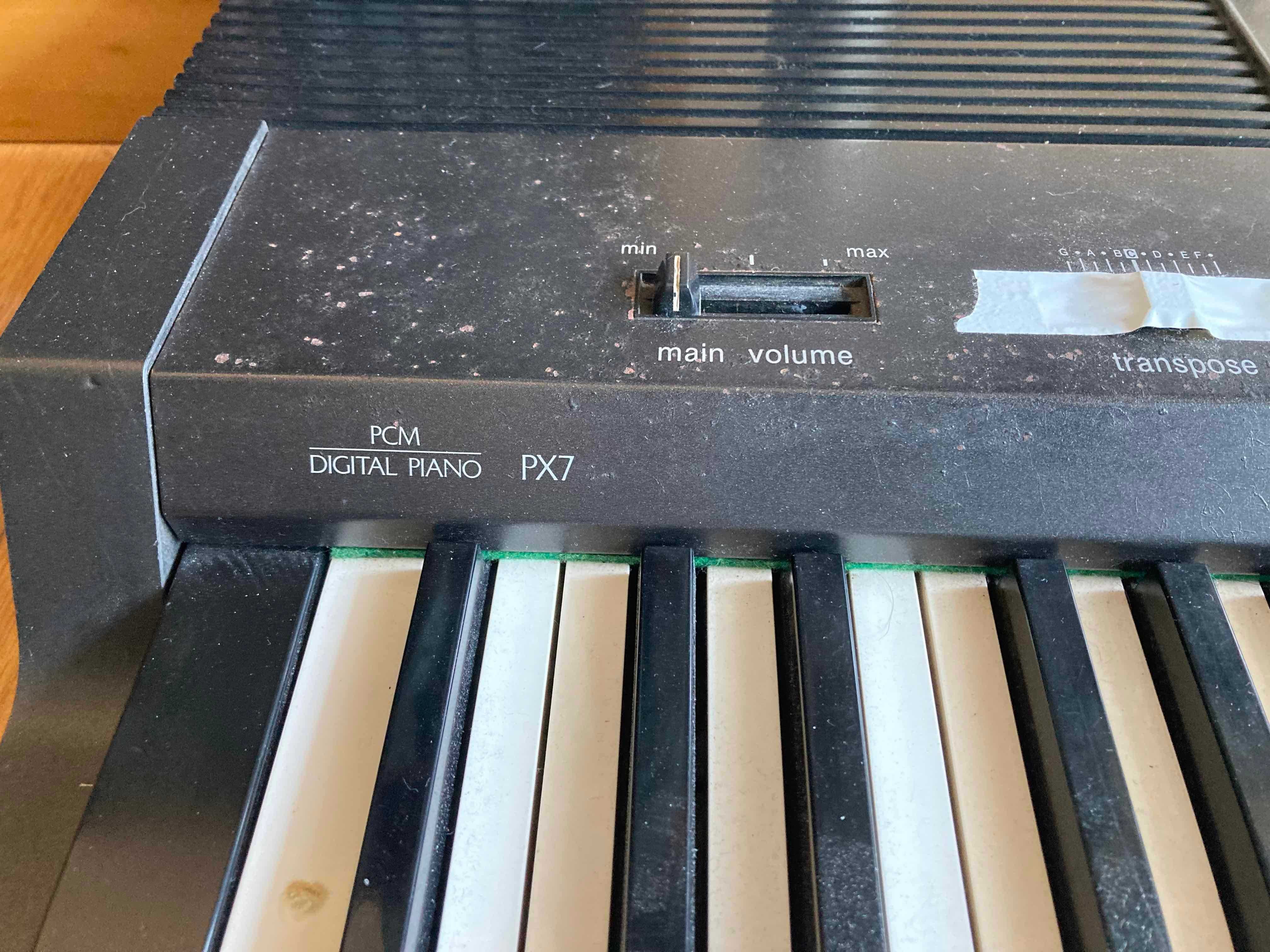 Piano Technics PX7 para peças