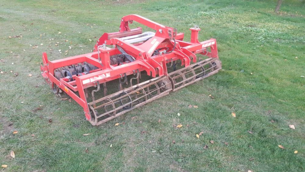 Agregat uprawowo-siewny Agro-Factory Kultywator Przedsiewny Bierny