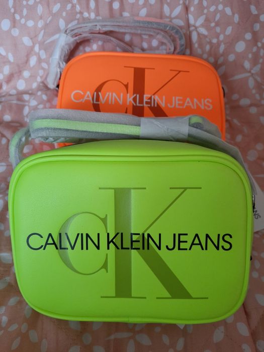 Torebka Calvin Klein Neon