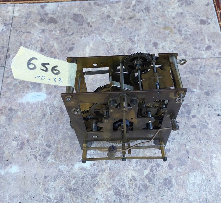 656 Mechanizm starego zegara ściennego FMS 55006 sprawny