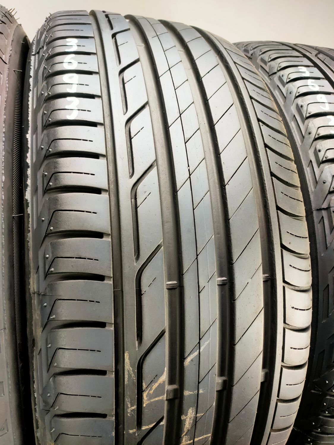Opony 215/50R18 lato 215/50/18 BRIDGESTONE TURANZA T001 92W 28840