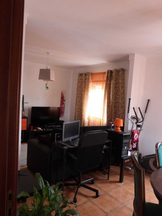 Apartamento T2 Mobilado