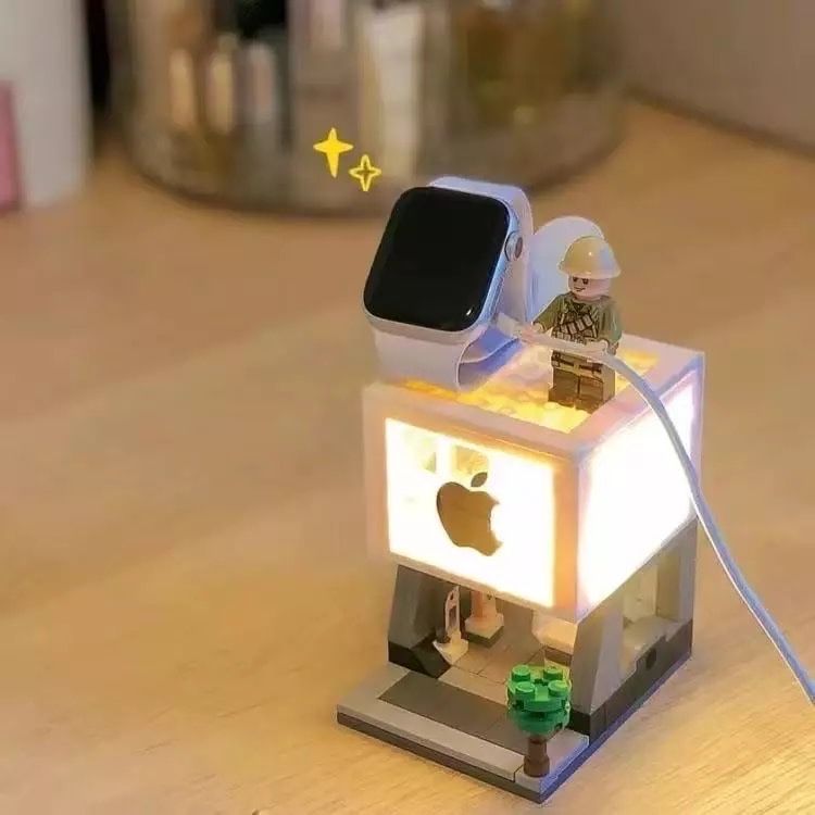 Apple Watch charger stand Apple Store tipo Lego