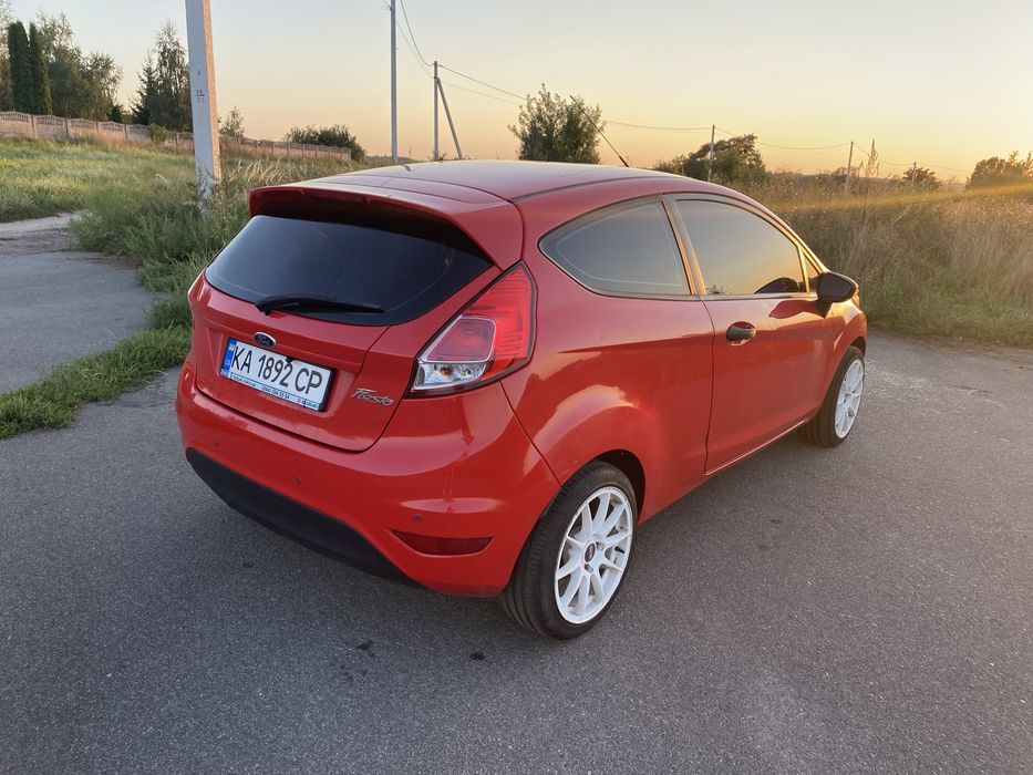 Ford fiesta mk7 3d 1.25l