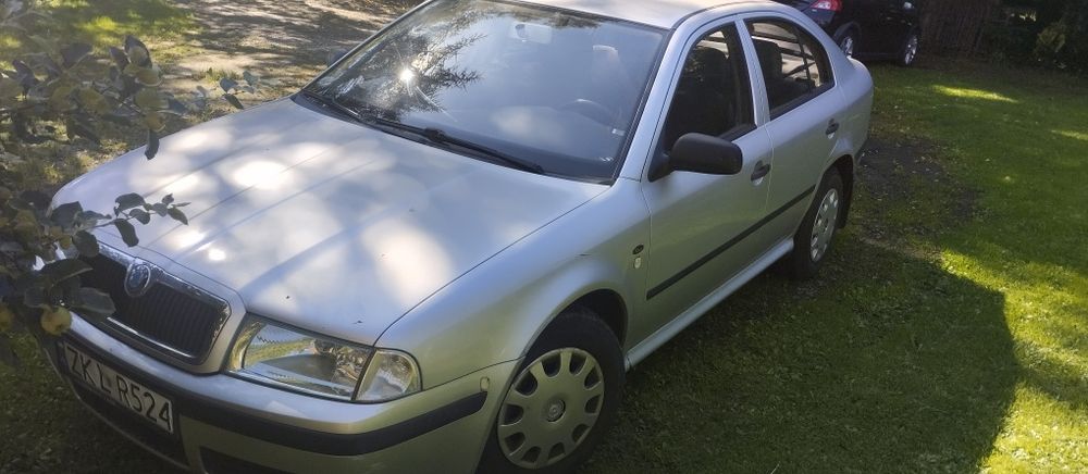 Skoda Octavia 2003 rok , benzyna