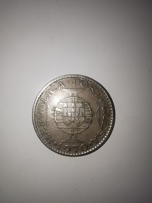 Moeda de 10 escudos Moçambique