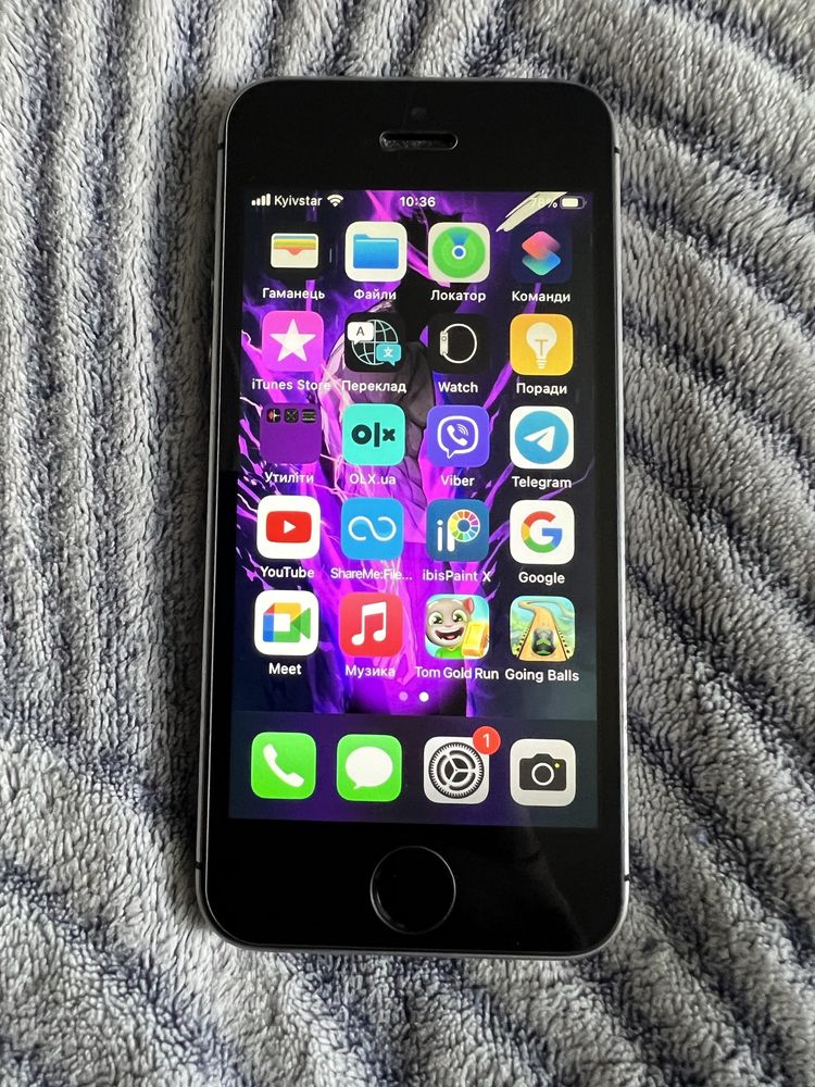 Продам iphone 5se 64