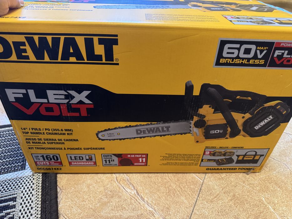 Ланцюгова пила DeWALT DCCS674 60V оригінал