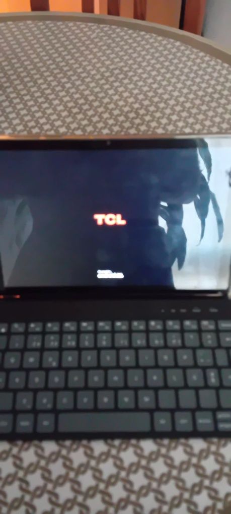 Tablet tcl 10L completa
