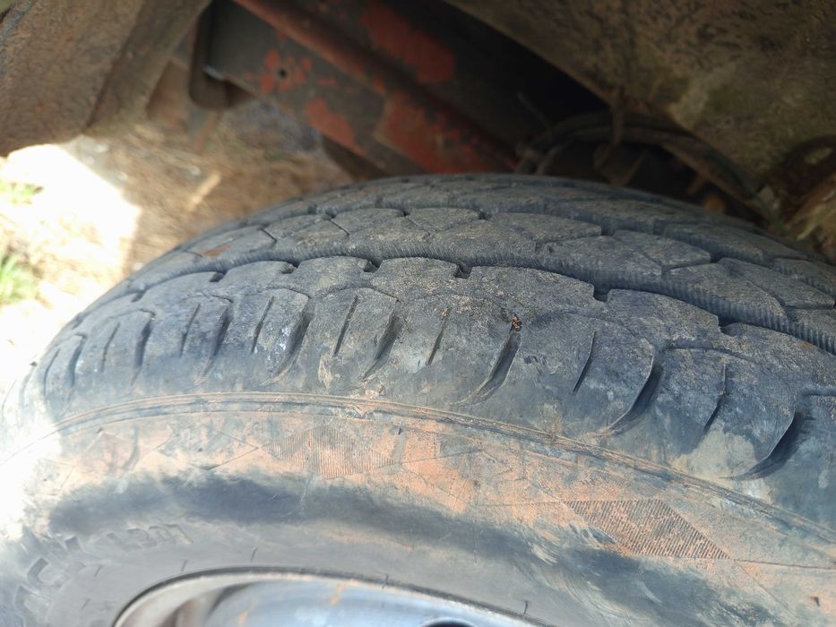 Camioneta Iveco daily 2.8 turbo