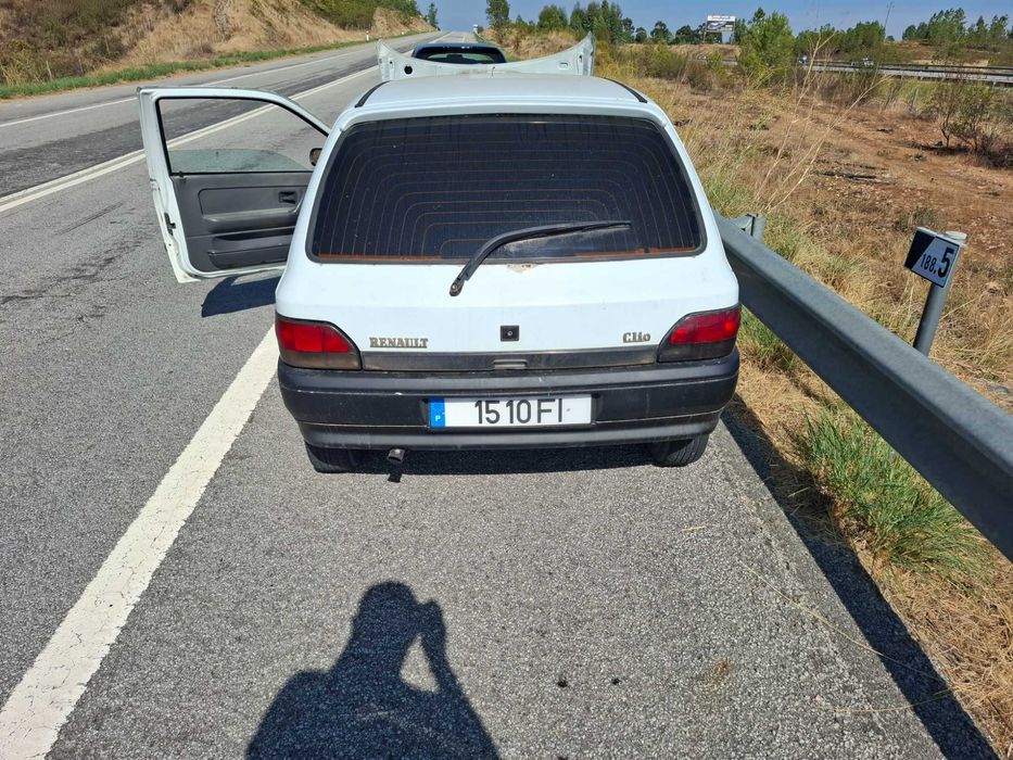 Renault clio 1.9d peças