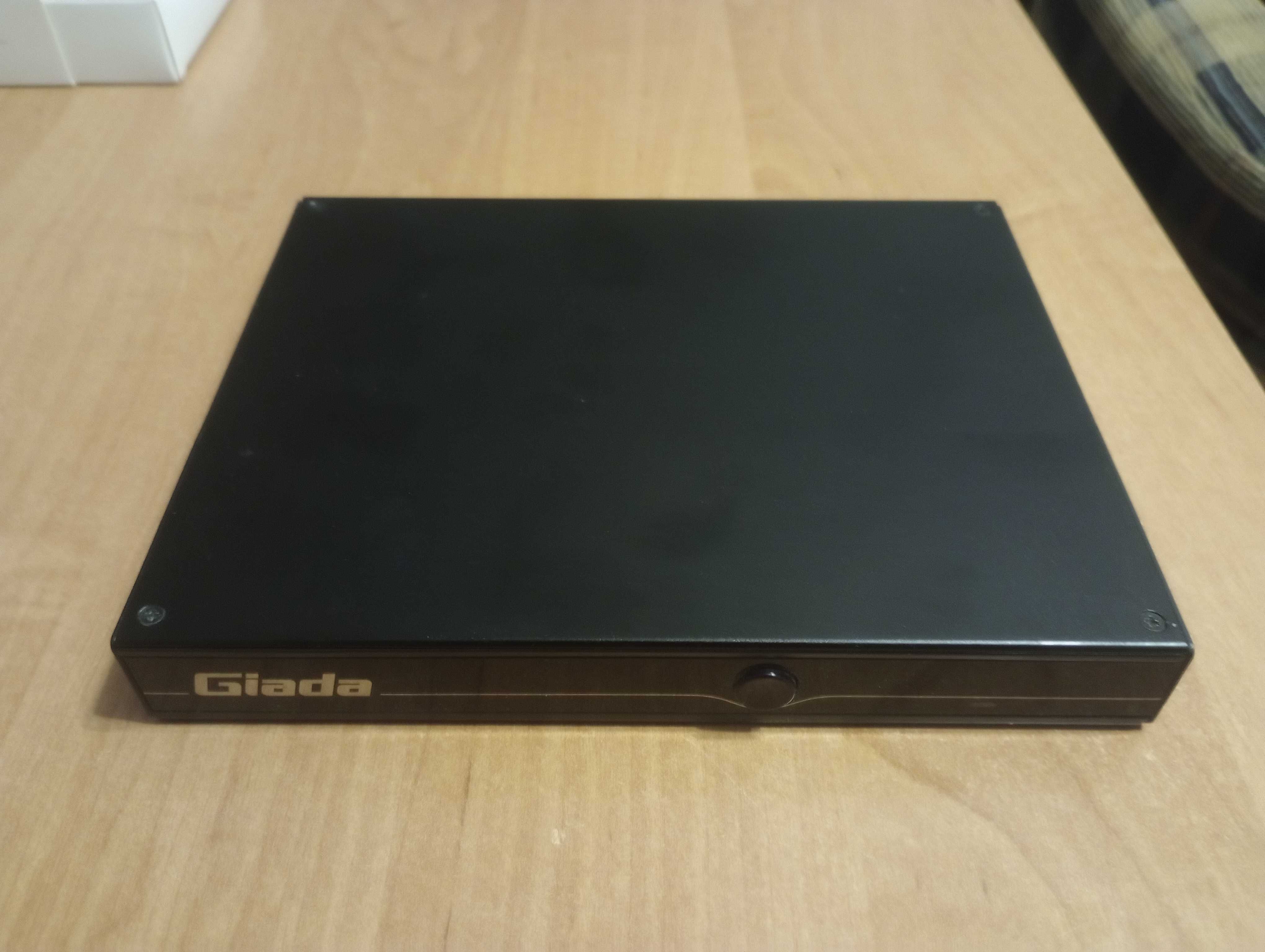 Mini PC Giada I39B-BF001 Celeron 120 SSD 4GB W10