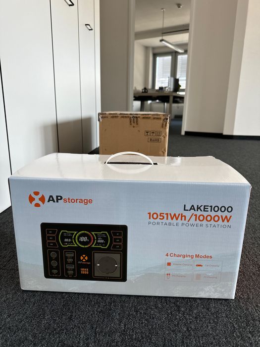 Зарядна станція, мобільна електростанція, повербанк Lake 1000