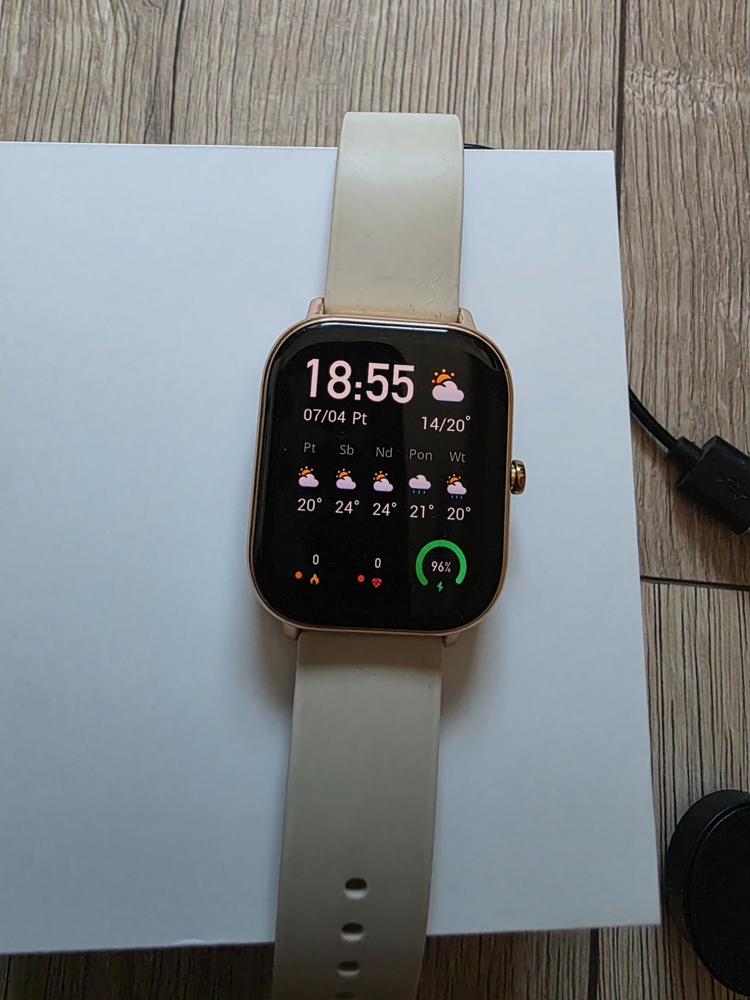 Smartwatch amazfit gts złoty (gps, wysokościomierz itp)