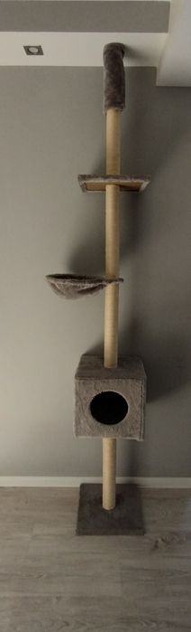 Duży drapak dla kota