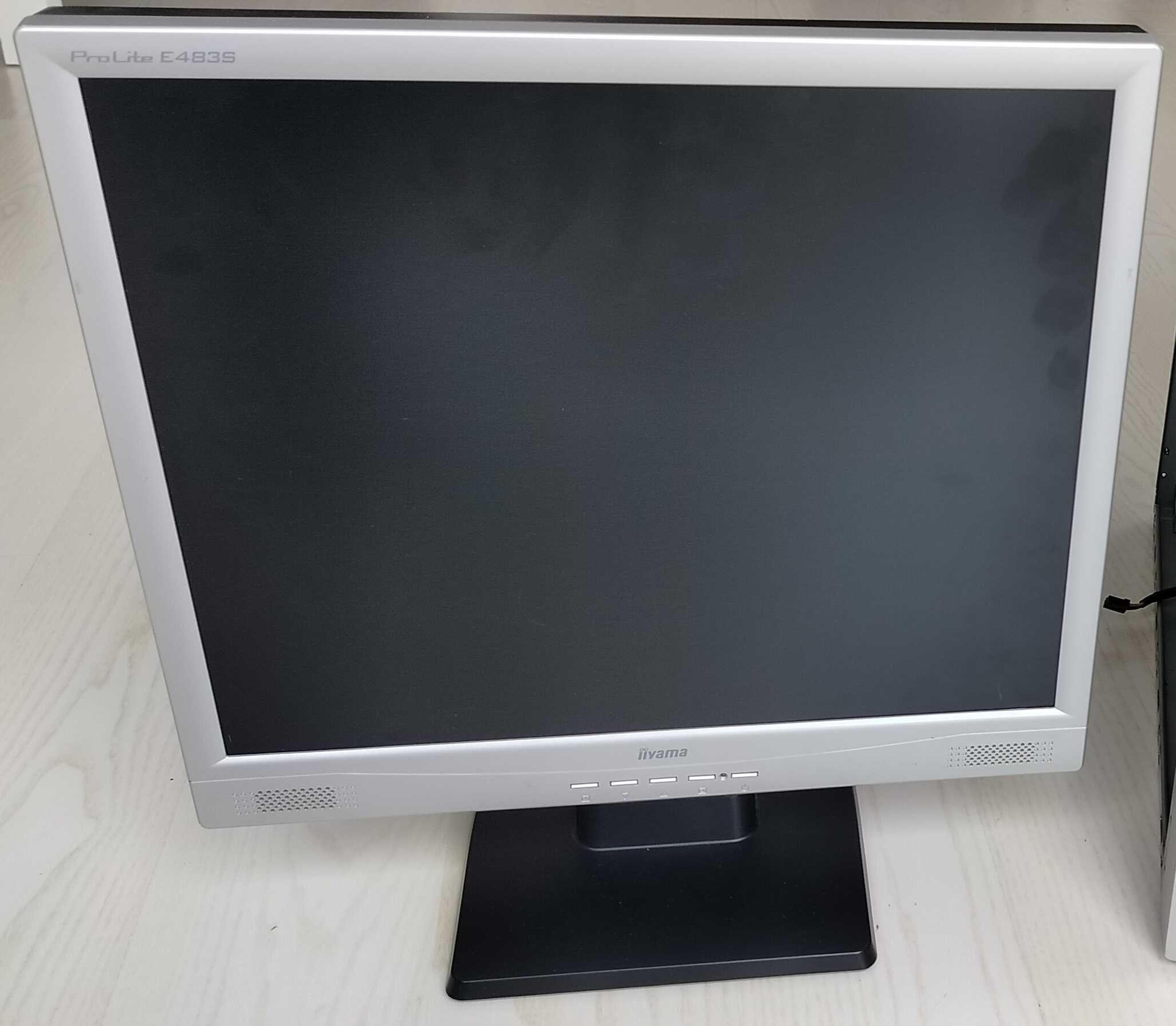Sprzedam monitor iiyama Pro Lite E4835 19 cali