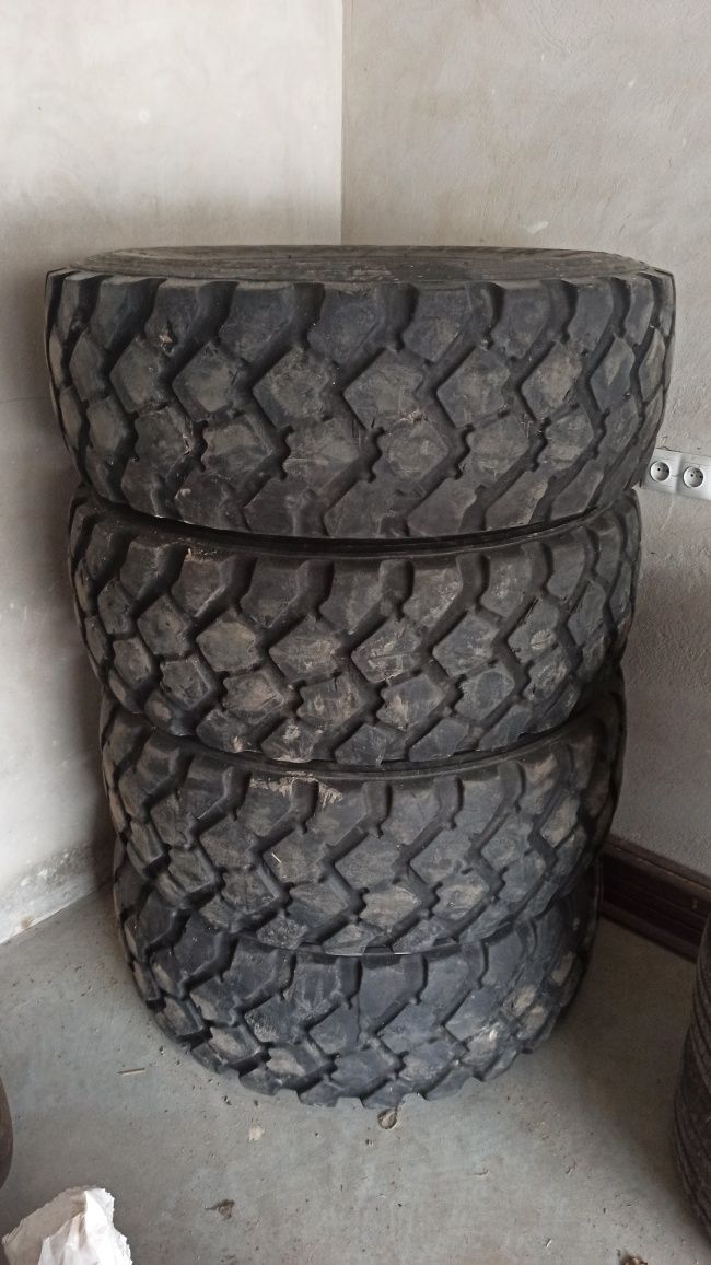 Michelin 365/80 R20 Opony do ładowarki przyczepy