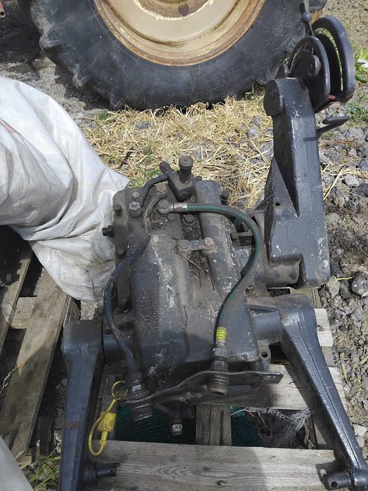 podnośnik ursus 385,912,1224 zetor 8011